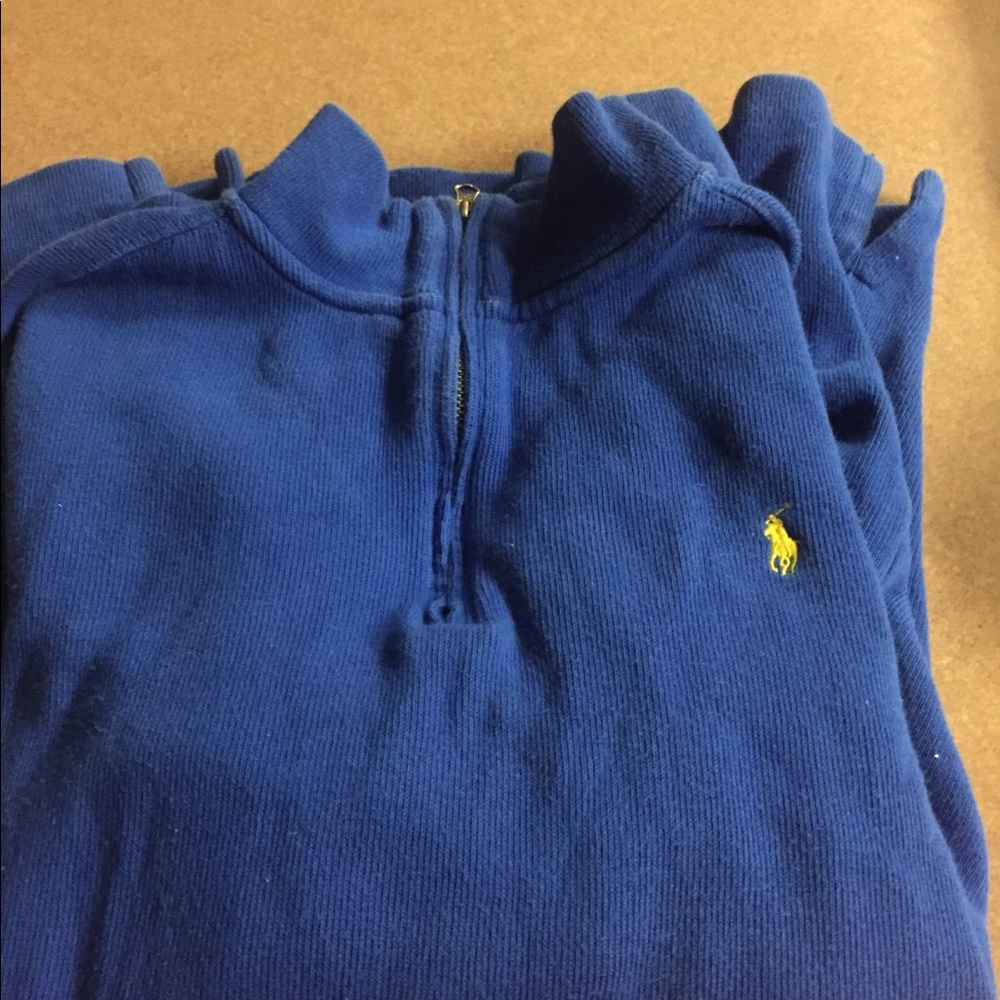 Boy 18-20 xl sweater